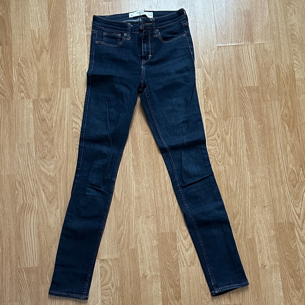 Abercrombie & Fitch Dark Indigo Skinny Jeans
